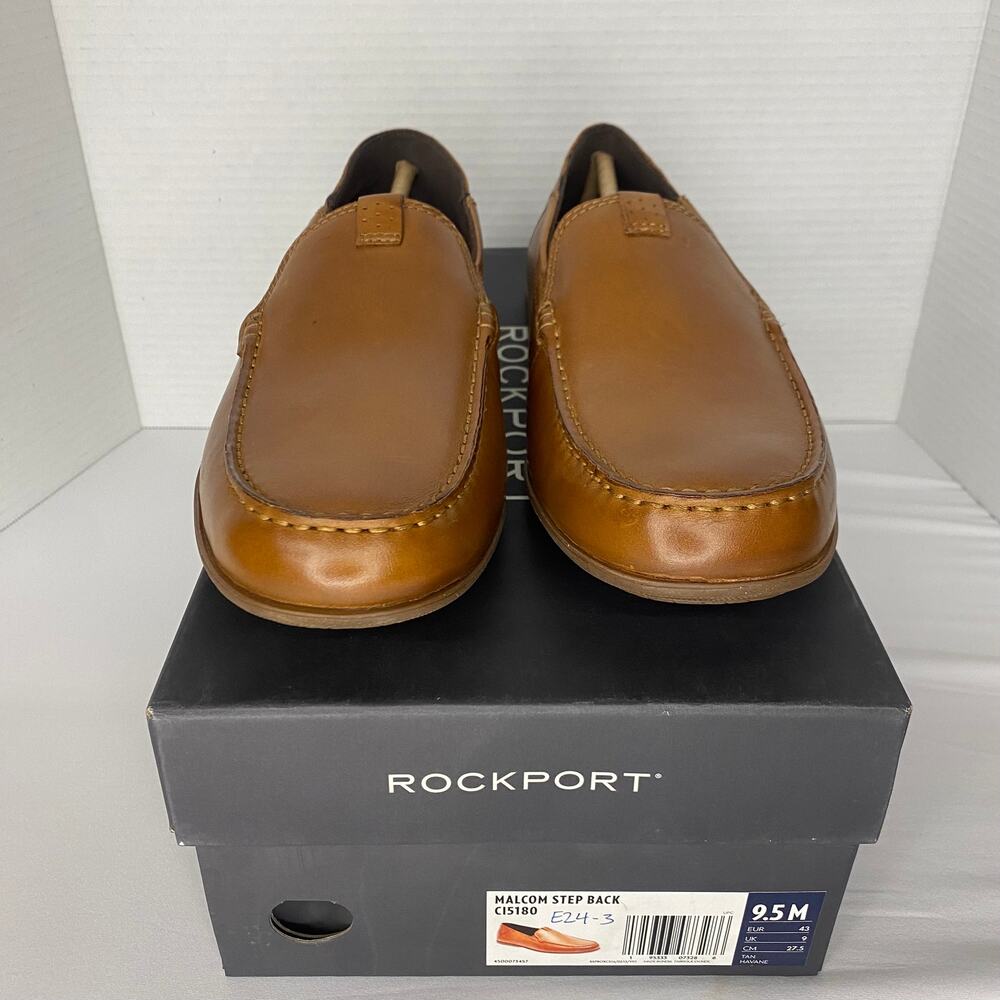 *NEW* Men's 9.5M Malcom Step Back CI5180 TAN